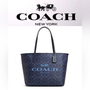 NWT Coach City Tote In Signature Canvas